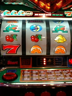 1cherrytaikakukaeru.jpg